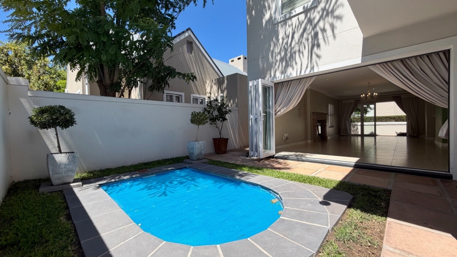 3 Bedroom Property for Sale in Kylemore Western Cape